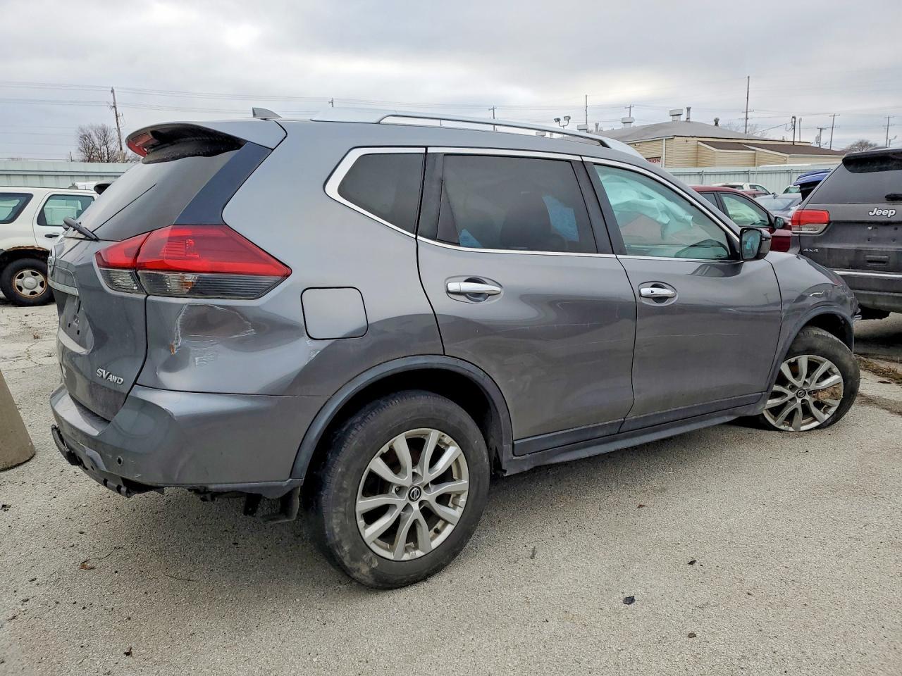 2019 Nissan Rogue S - Фото 3