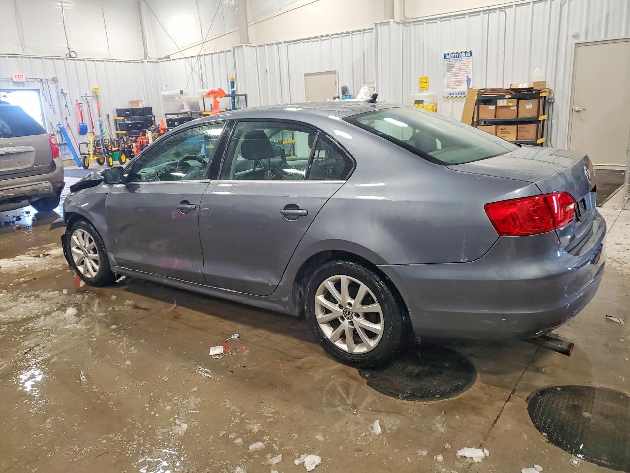 2014 Volkswagen Jetta Se - Image 2