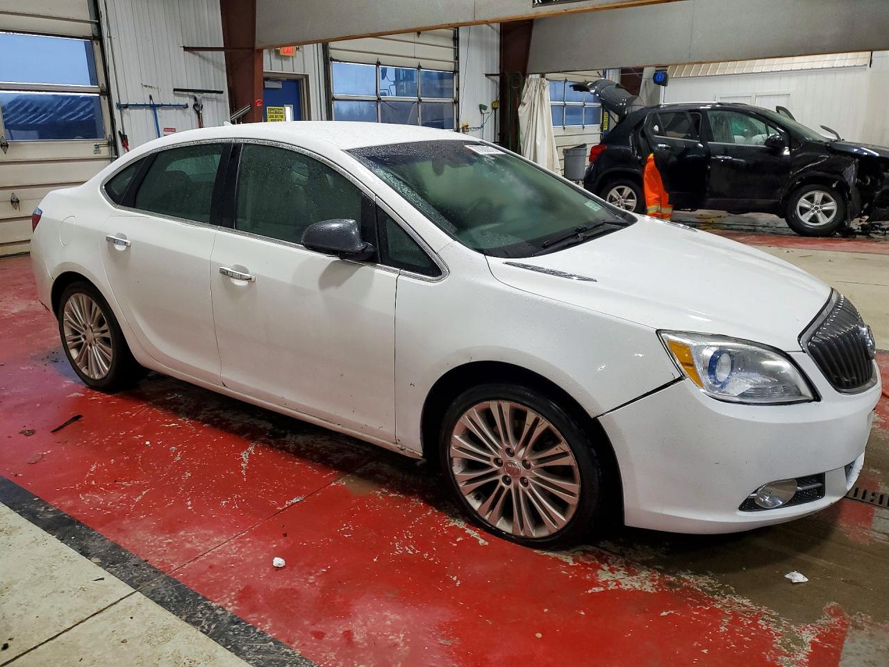 2013 Buick Verano Convenience - Image 4