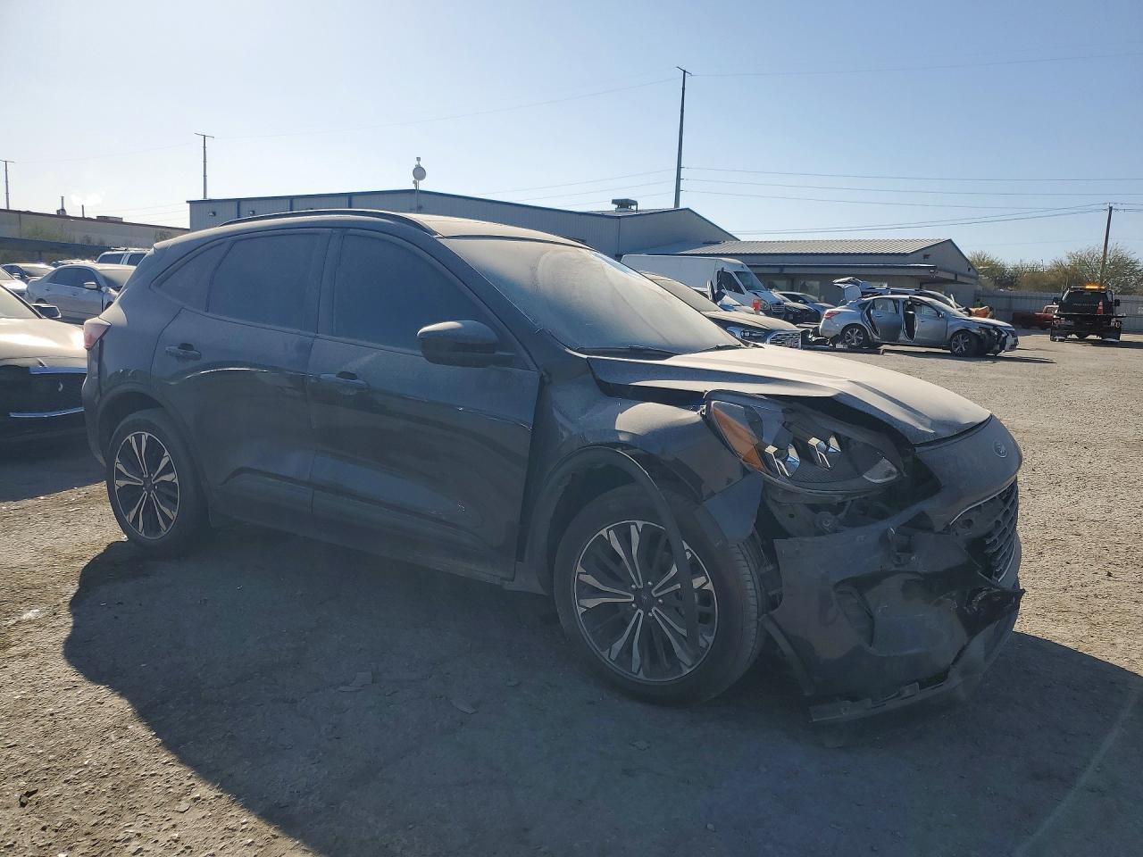 2022 Ford Escape Se - Фото 4