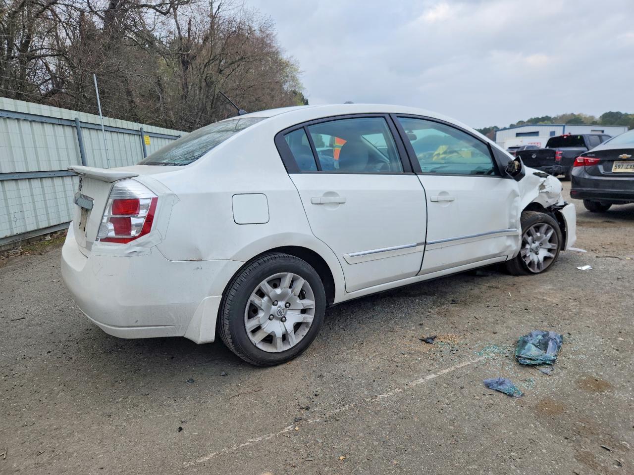 2012 Nissan Sentra 2.0 - Image 3