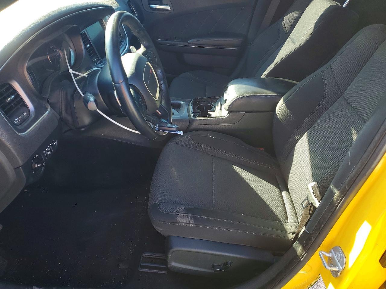 2018 Dodge Charger R/T - Image 7