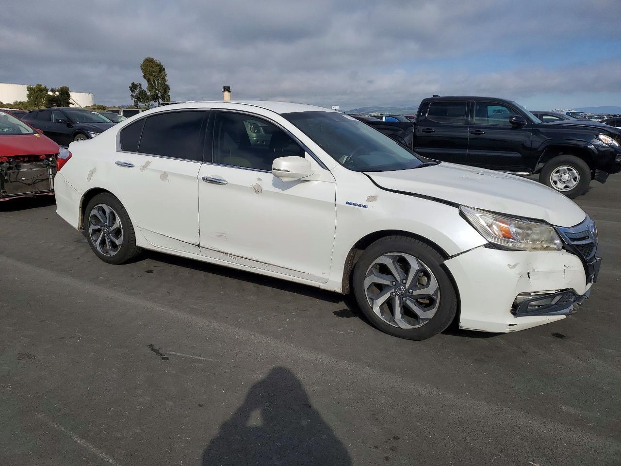 2014 Honda Accord Plug-In Hybrid - Фото 4