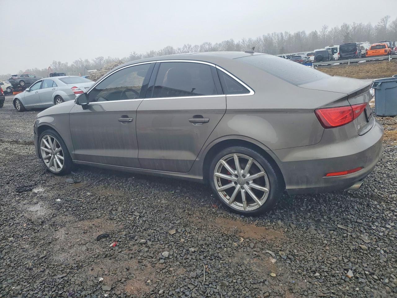 2015 Audi A3 Premium Plus - Фото 2