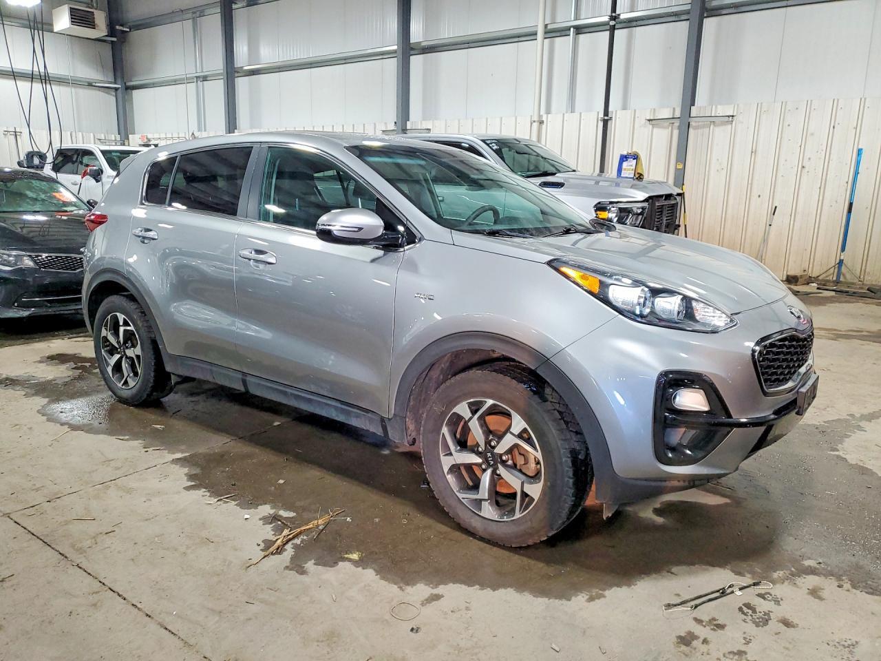 2020 Kia Sportage Lx - Фото 4