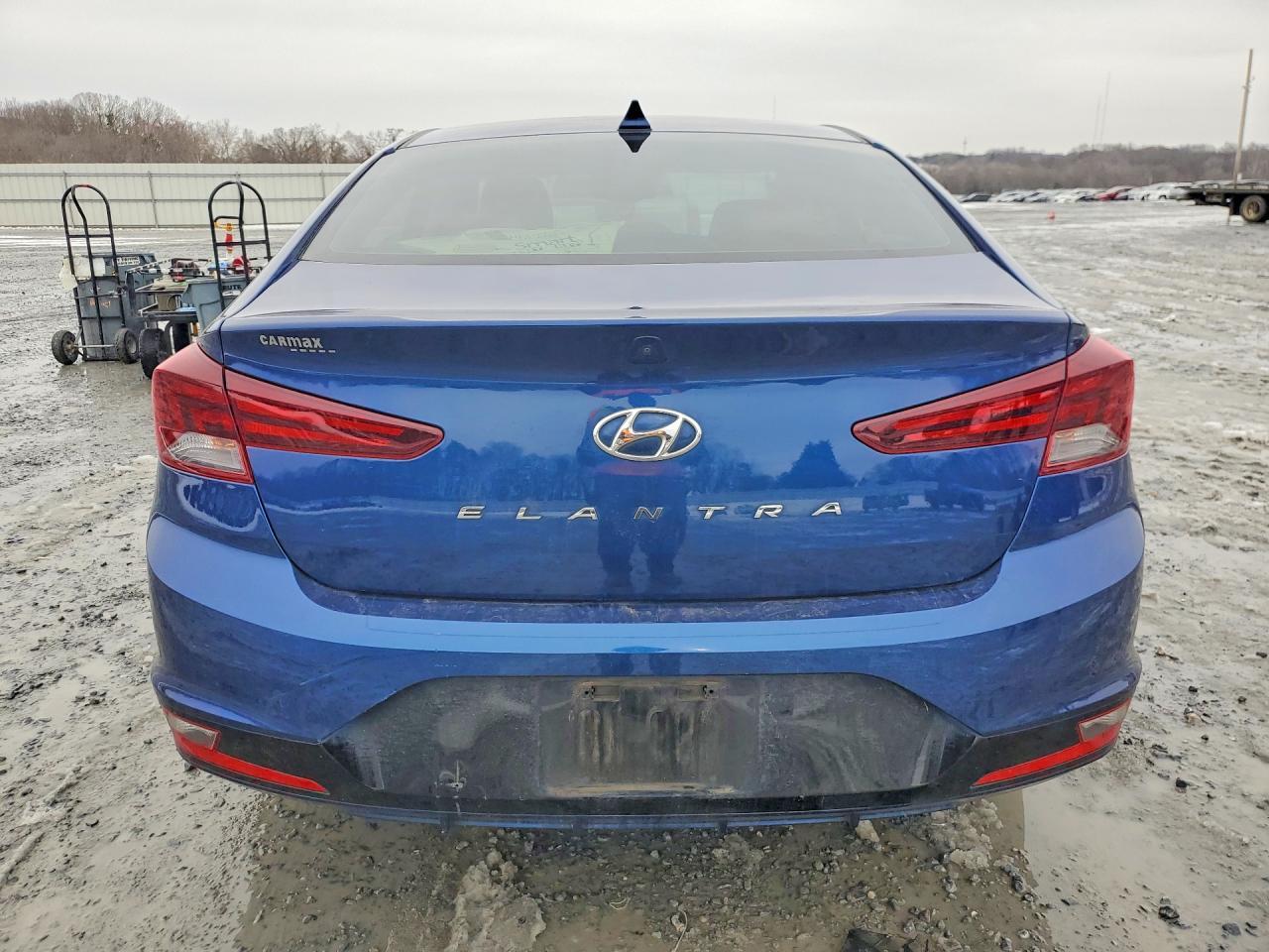 2019 Hyundai Elantra - Фото 6