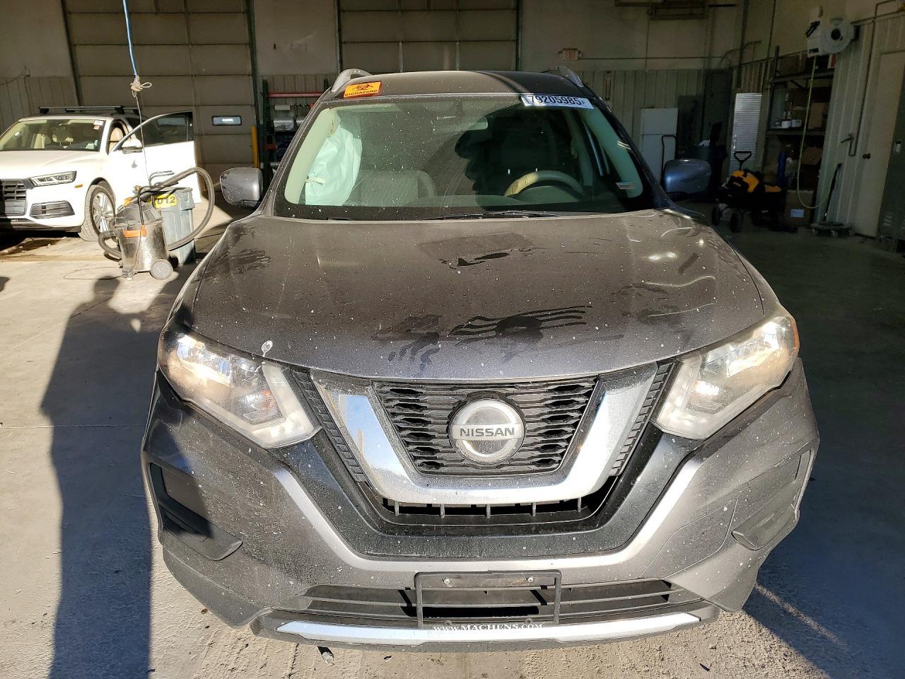 2018 Nissan Rogue Sv - Image 5