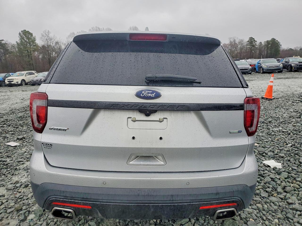 2017 Ford Explorer Sport - Фото 6
