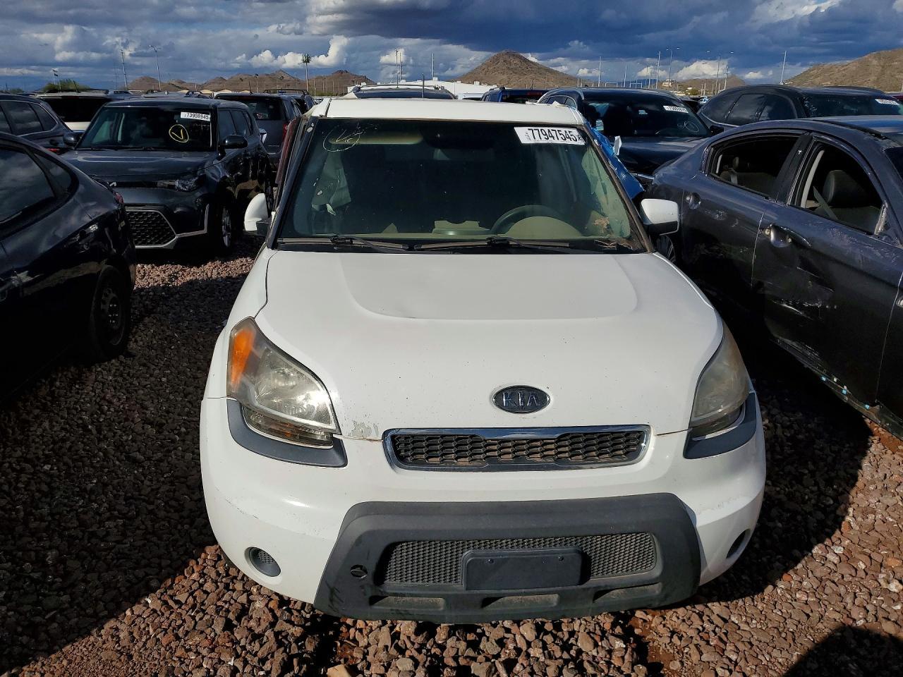2011 Kia Soul + - Image 5