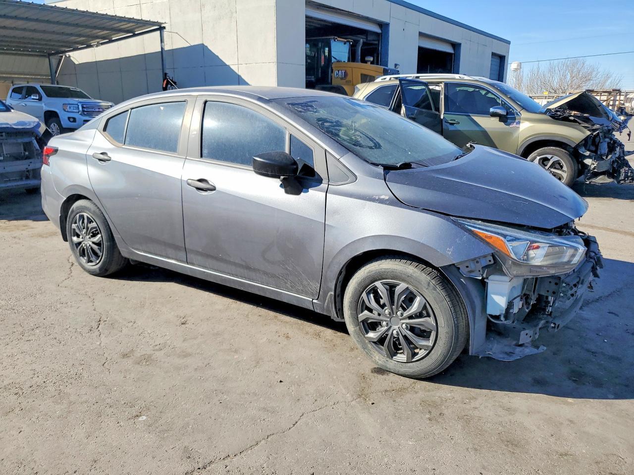 2021 Nissan Versa S - Image 4