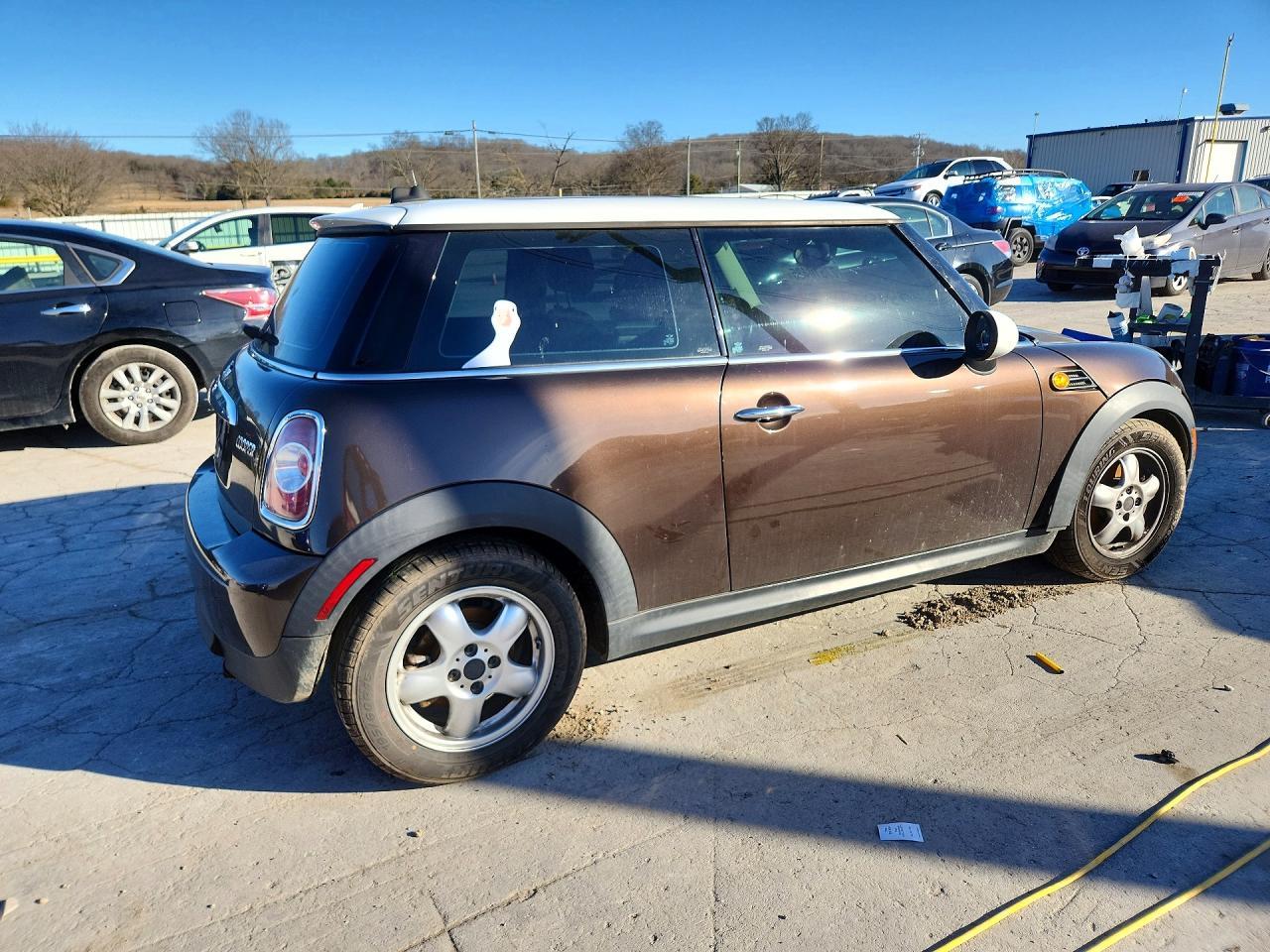 2011 Mini Cooper - Image 3