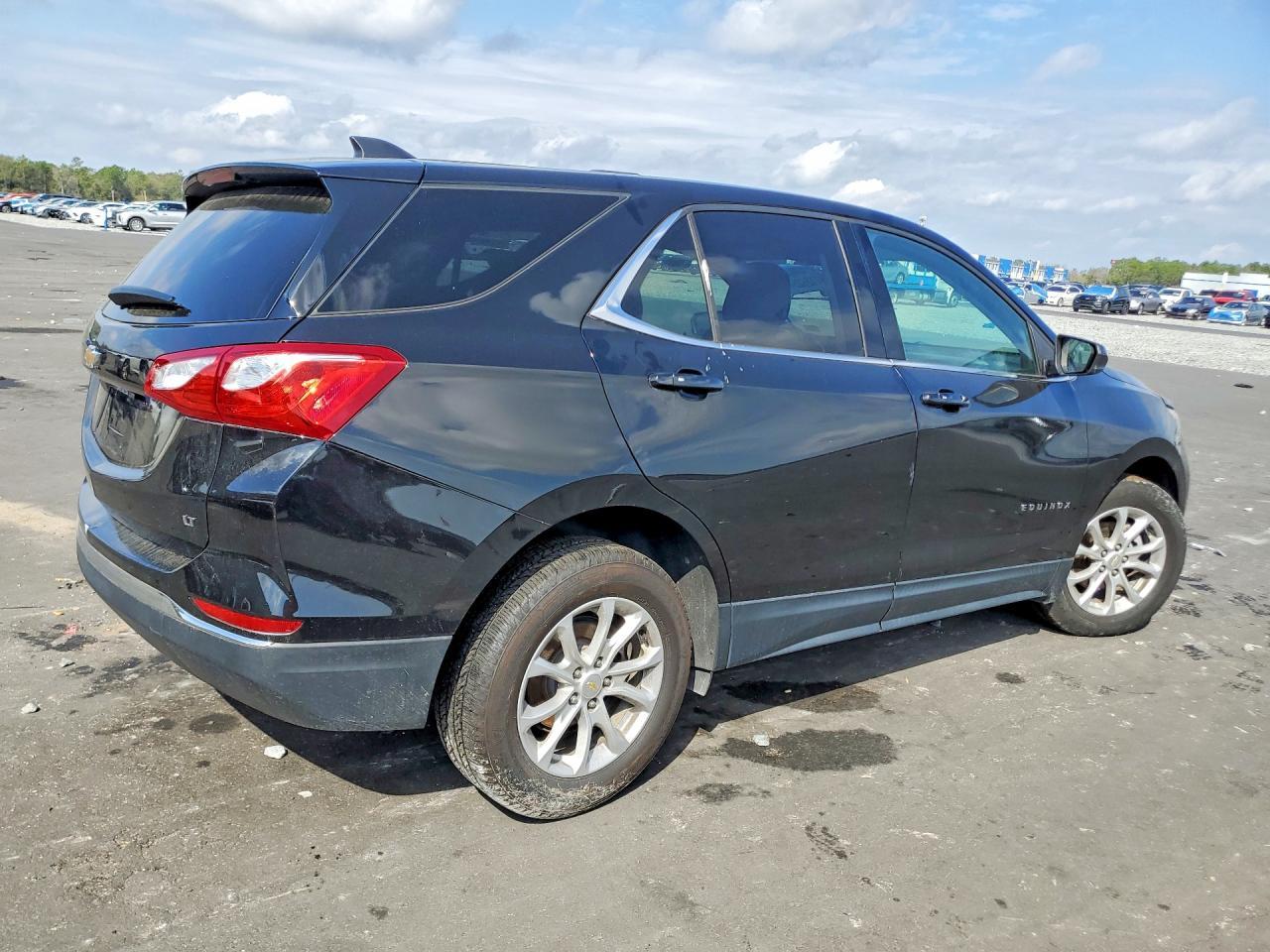 2018 Chevrolet Equinox Lt - Фото 3