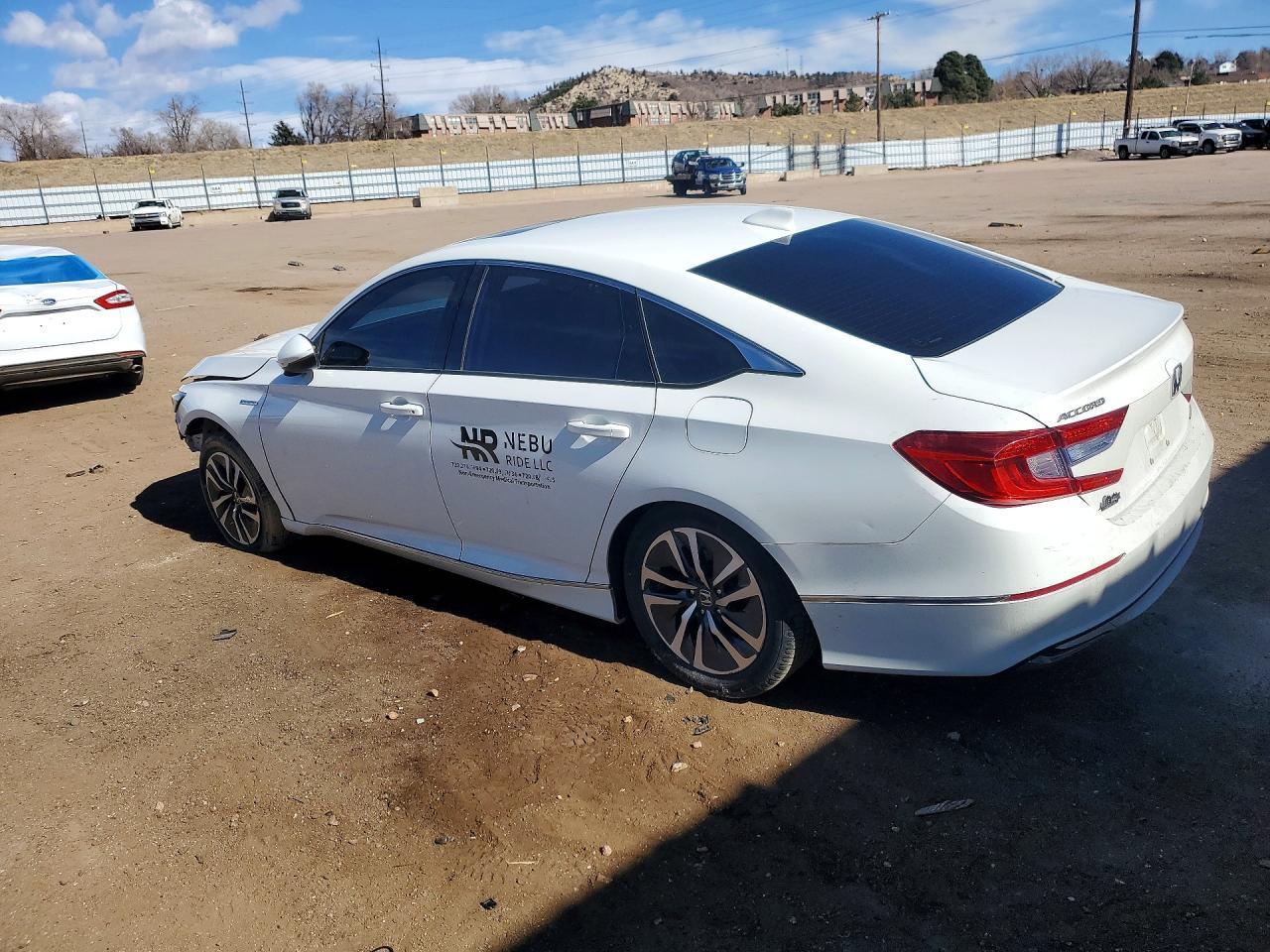 2018 Honda Accord Hybrid Exl - Image 2