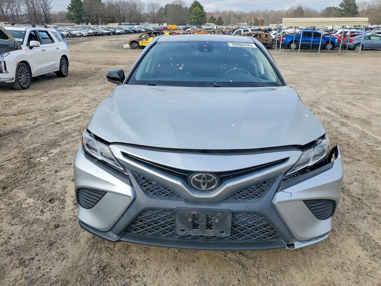 2020 Toyota Camry Se - Image 5