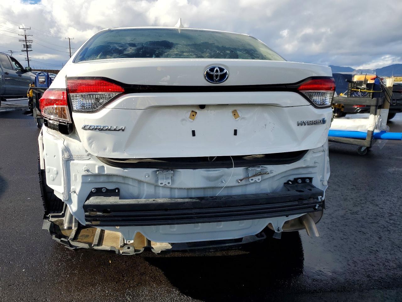 2024 Toyota Corolla Le - Фото 6