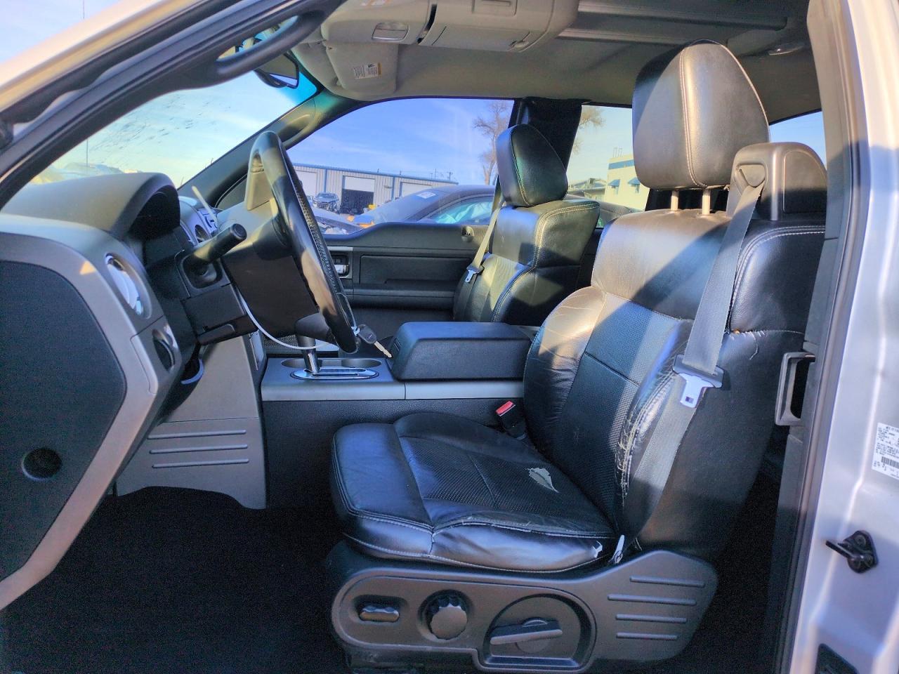 2004 Ford F150 - Фото 7