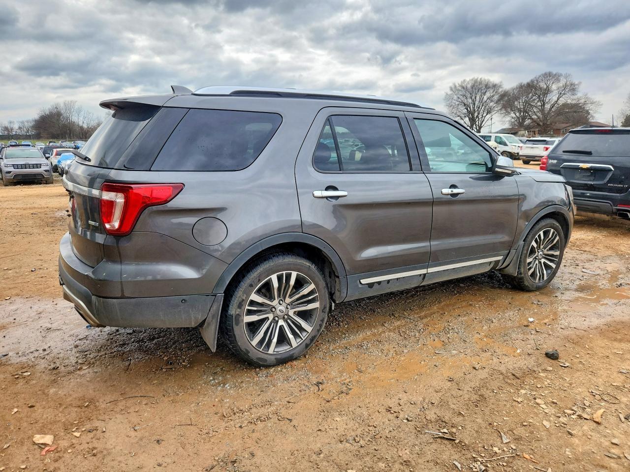 2017 Ford Explorer Platinum - Фото 3