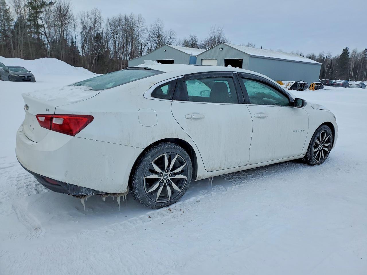 2017 Chevrolet Malibu Lt - Image 3
