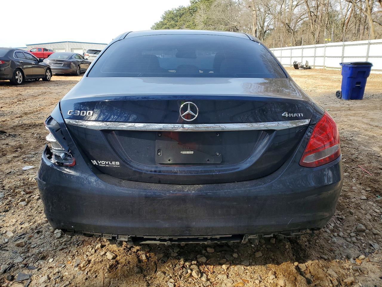 2017 Mercedes-Benz C 300 4Matic - Фото 6