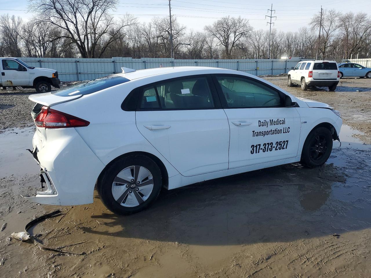 2020 Hyundai Ioniq Blue - Image 3