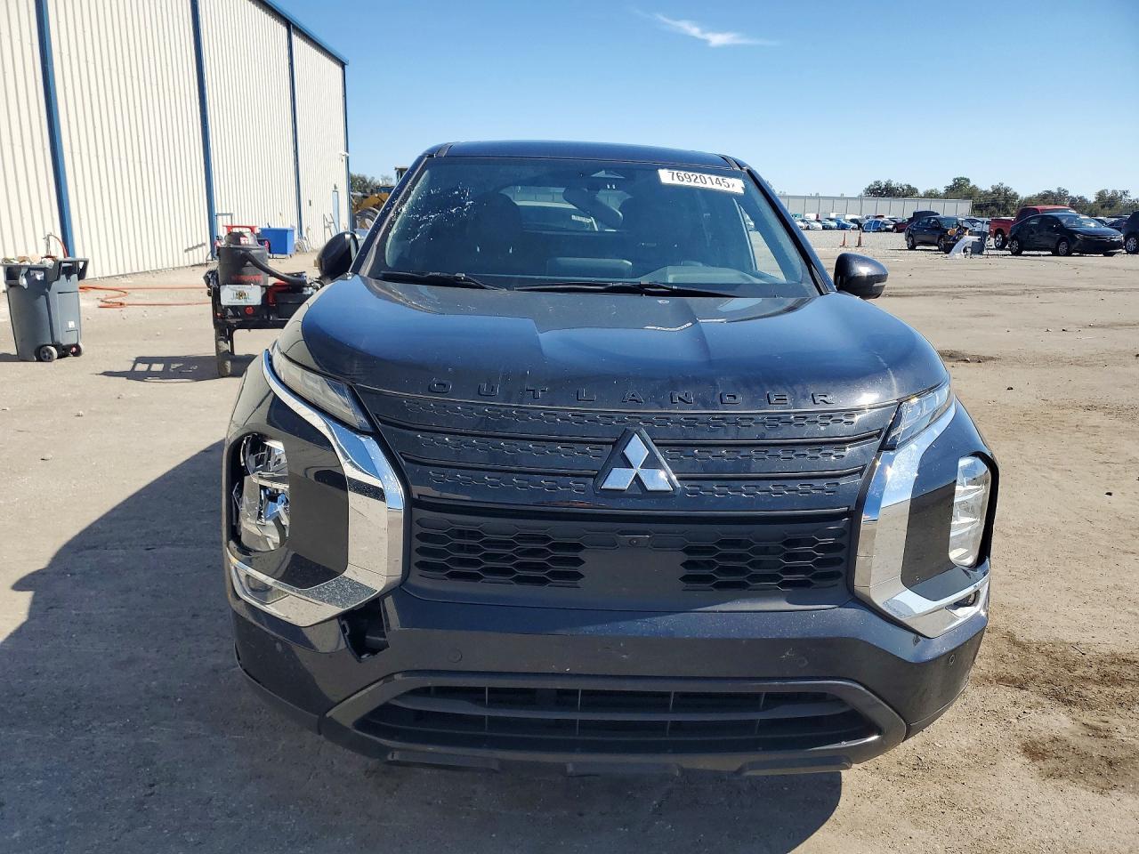 2024 Mitsubishi Outlander Se - Image 5