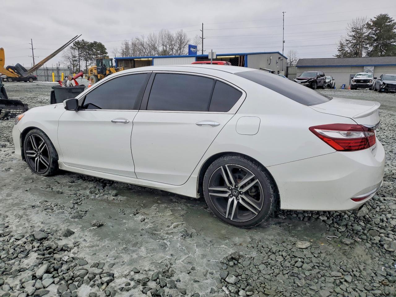 2016 Honda Accord Sport - Image 2