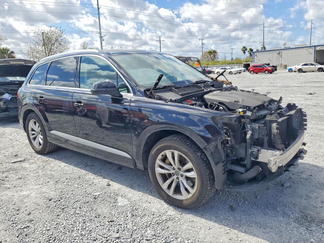 2017 Audi Q7 Premium Plus - Фото 4
