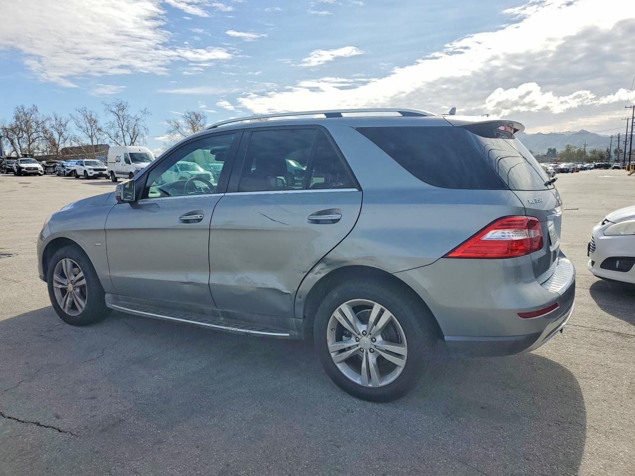 2012 Mercedes-Benz Ml 350 4Matic - Фото 2