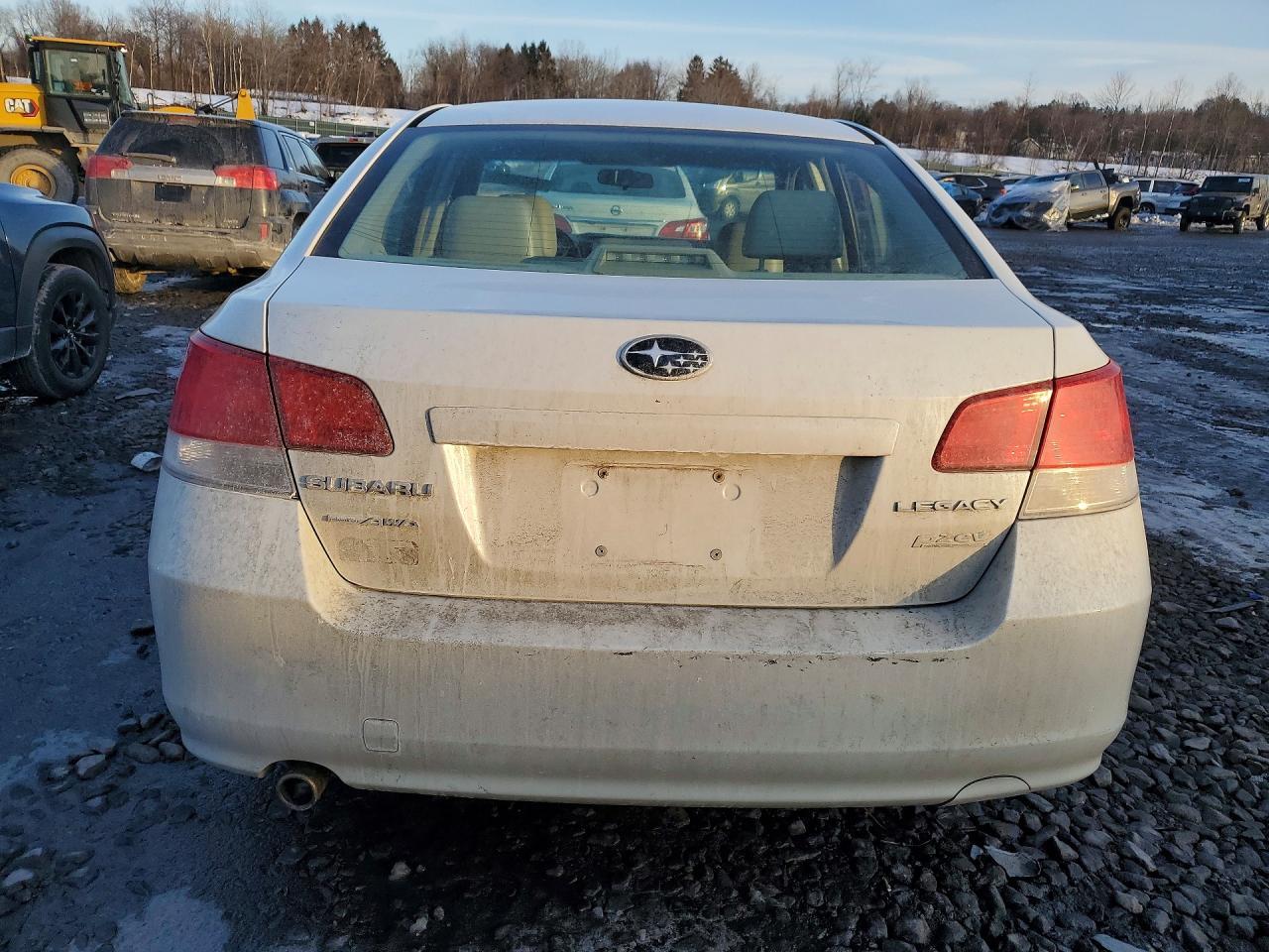 2010 Subaru Legacy 2.5I Limited - Фото 6