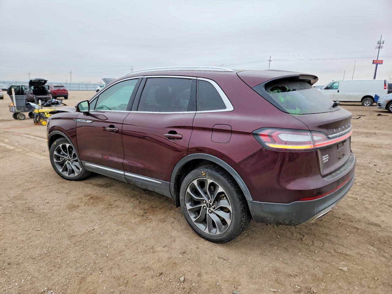 2022 Lincoln Nautilus Reserve - Фото 2