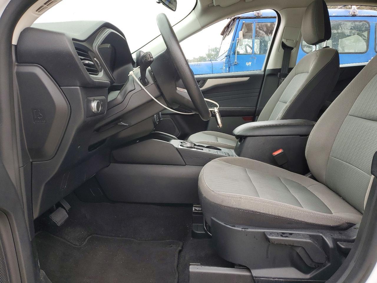 2021 Ford Escape S - Фото 7