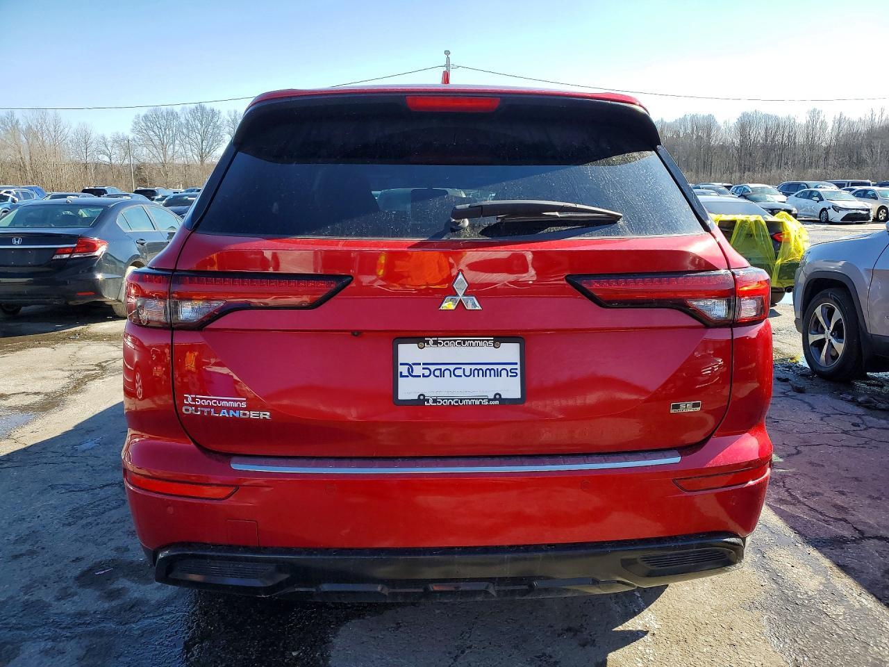 2023 Mitsubishi Outlander Se - Image 6
