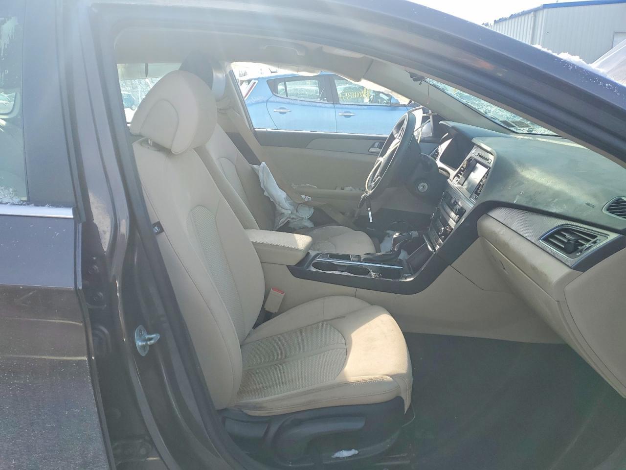 2017 Hyundai Sonata Se - Фото 7