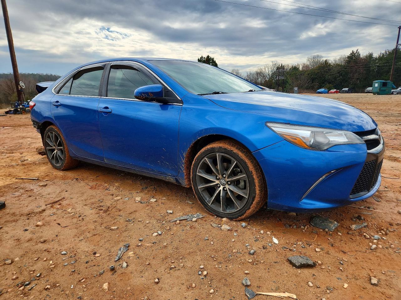2017 Toyota Camry Le - Фото 4