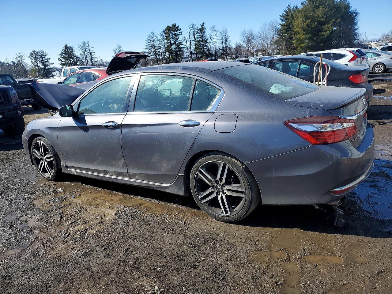 2016 Honda Accord Sport - Фото 2