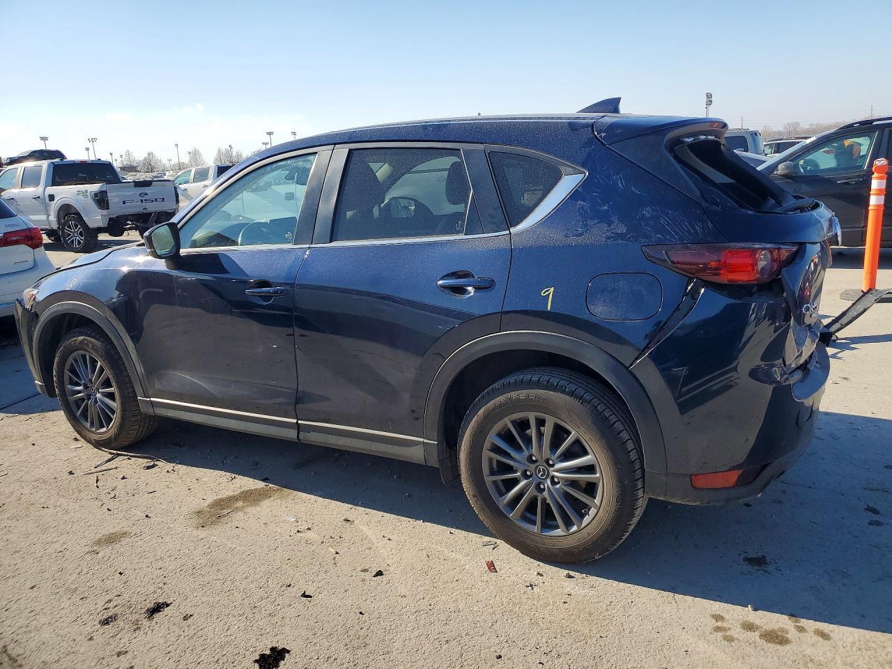 2020 Mazda Cx-5 Touring - Image 2