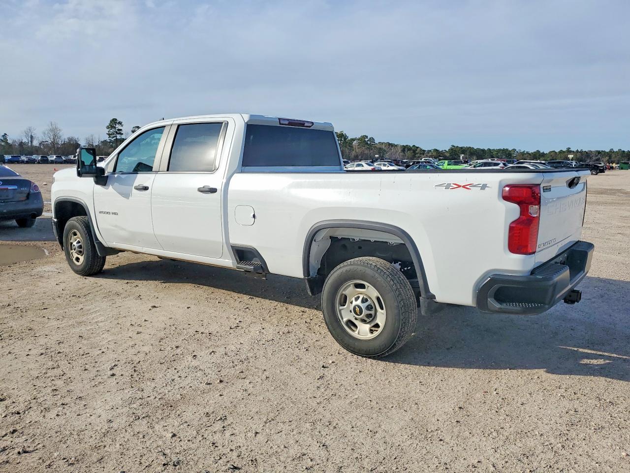 2024 Chevrolet Silverado K2500 Heavy Duty - Image 2
