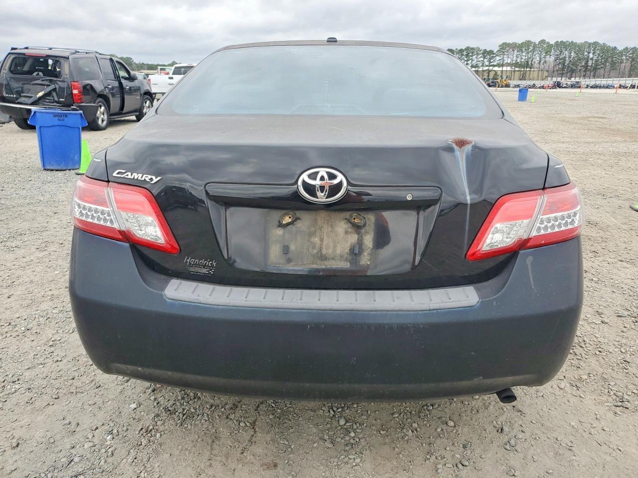 2011 Toyota Camry Base - Image 6