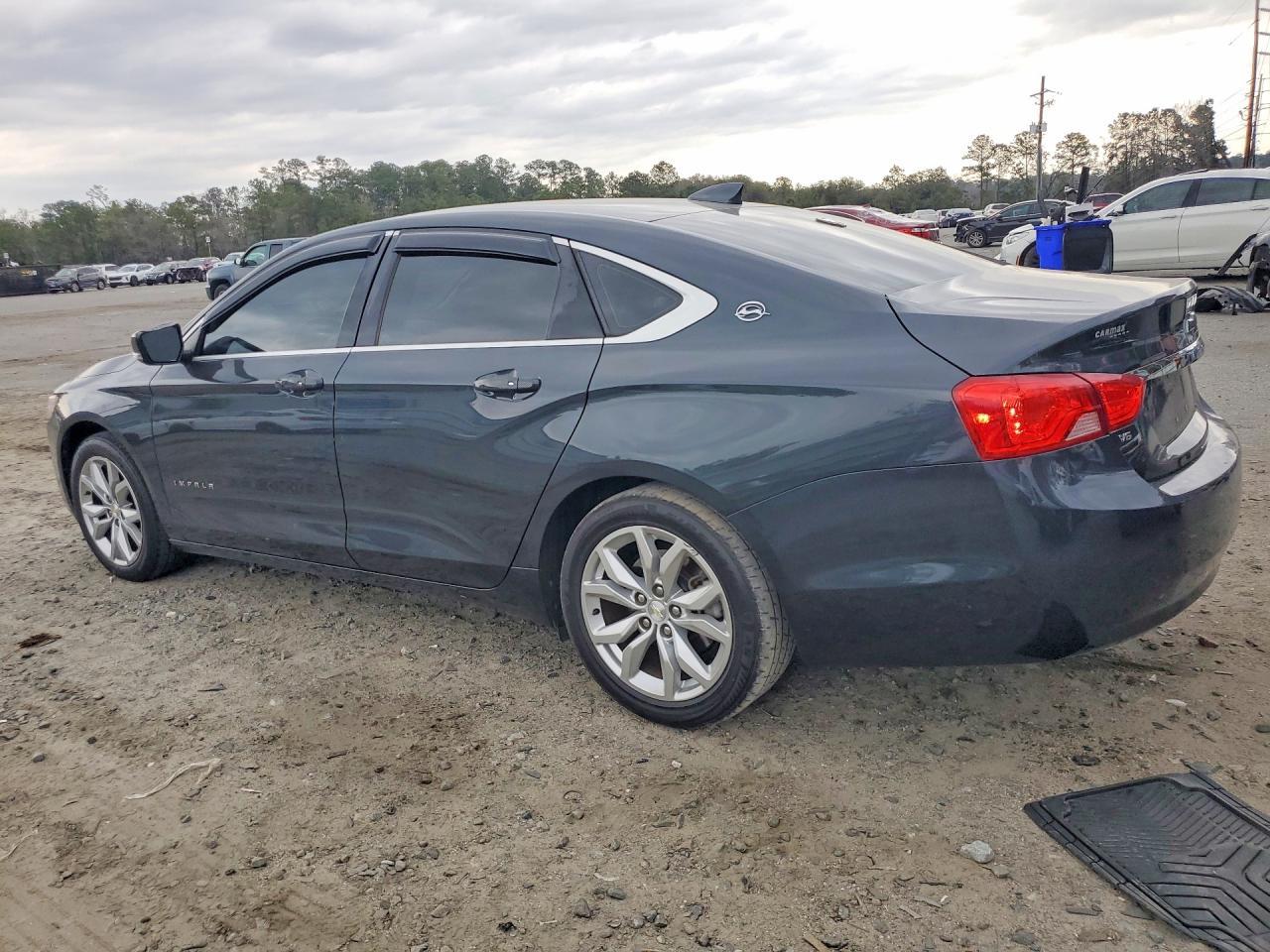 2018 Chevrolet Impala Lt - Фото 2