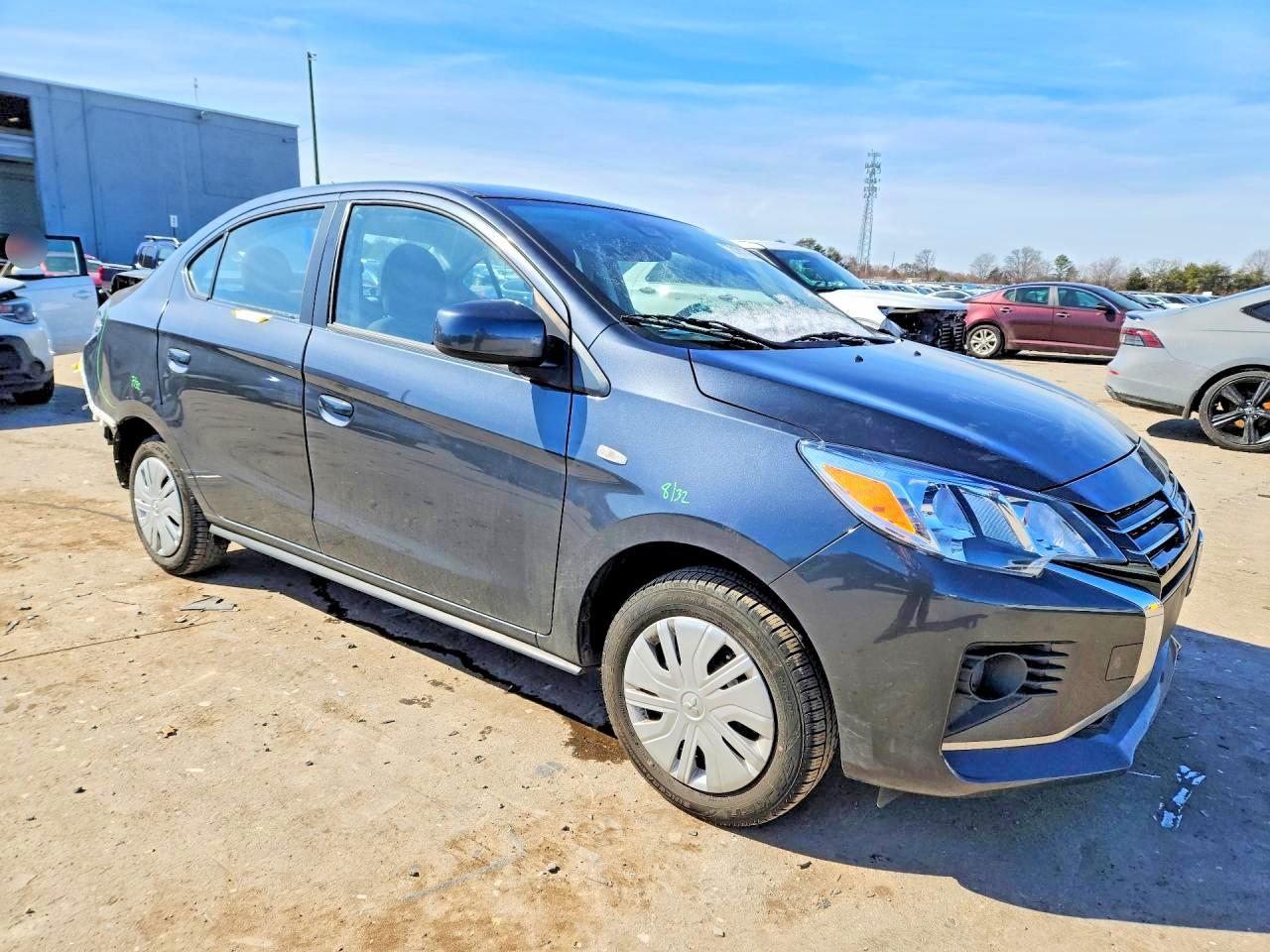 2024 Mitsubishi Mirage G4 Es - Image 4
