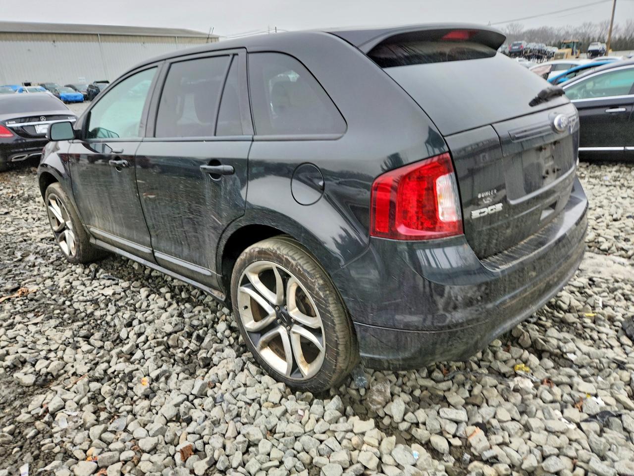 2014 Ford Edge Sport - Image 2