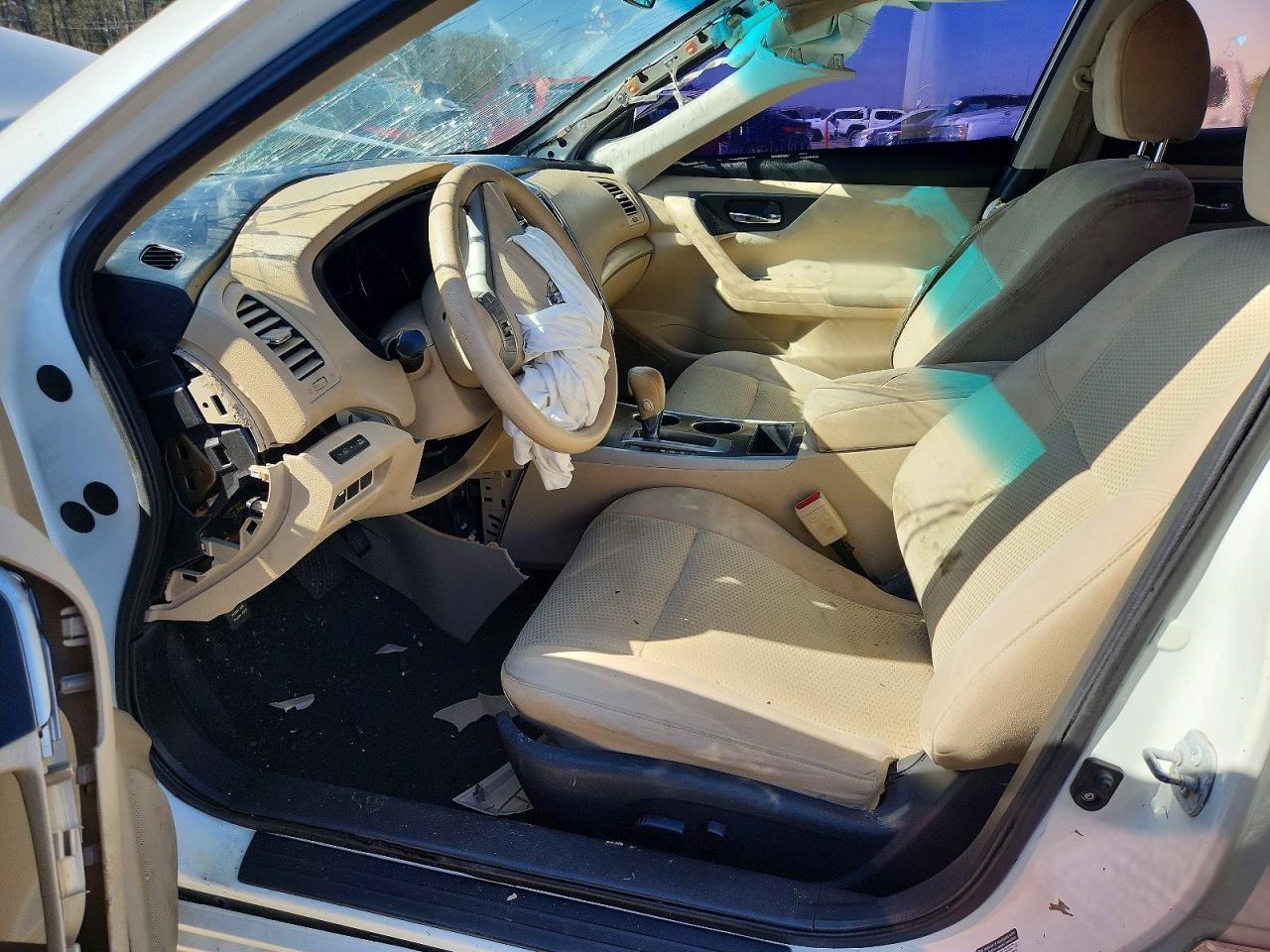 2015 Nissan Altima 2.5 - Фото 7