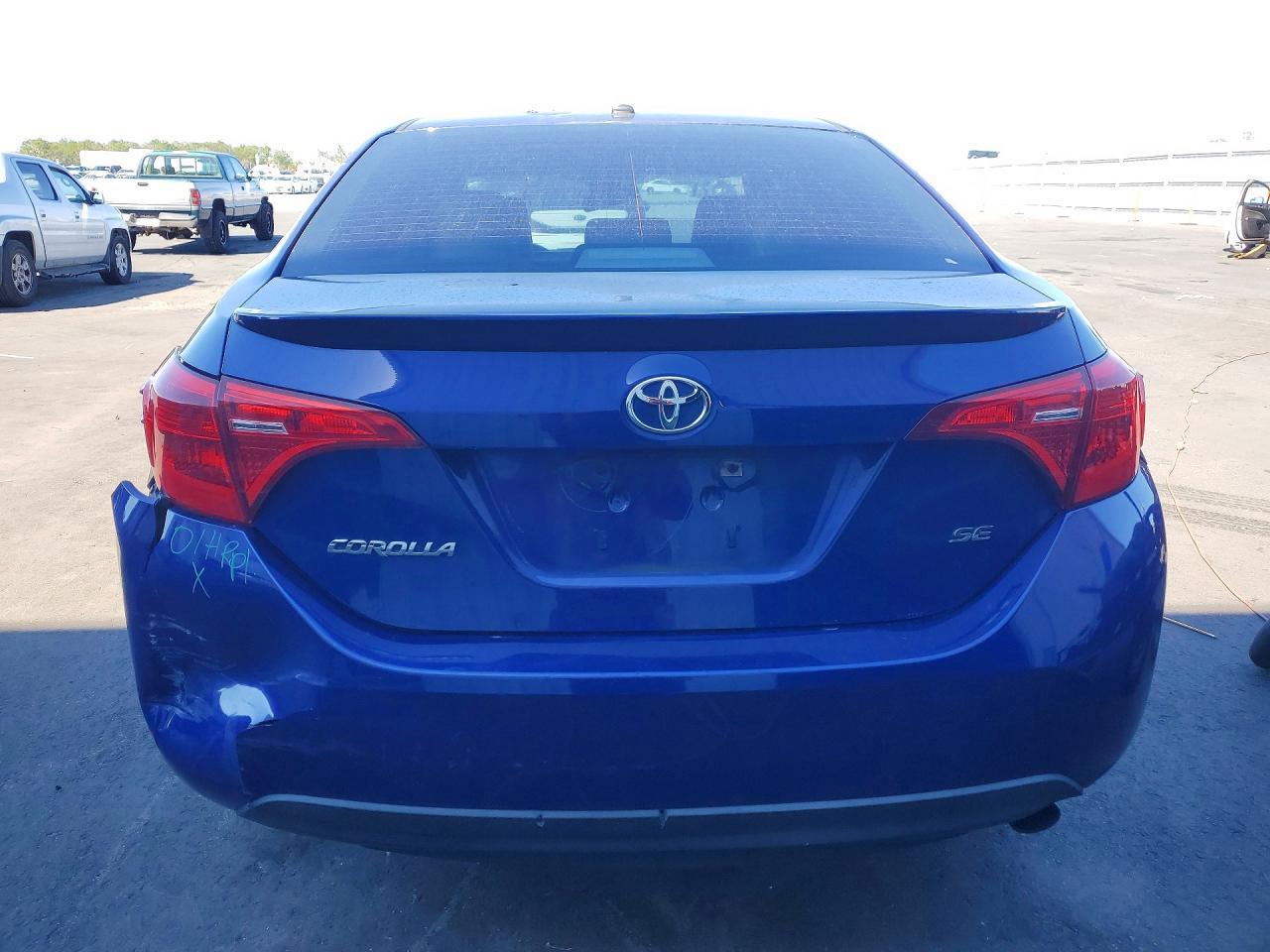 2017 Toyota Corolla Se - Image 6