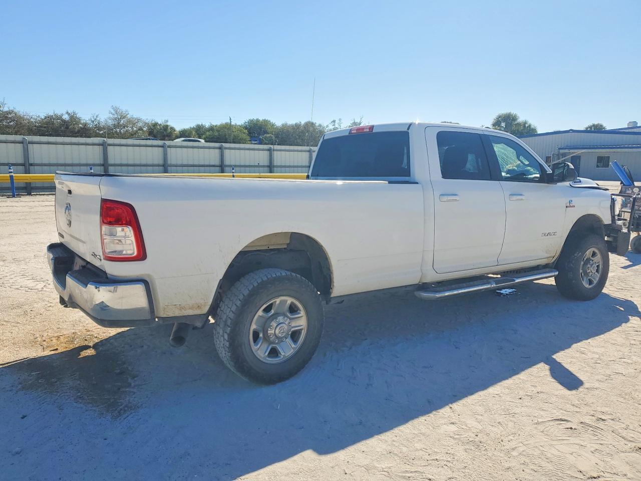 2021 Ram 2500 Big Horn - Фото 3