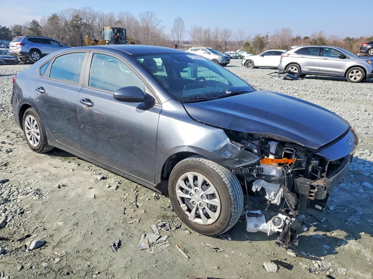 2023 Kia Forte Lx - Фото 4