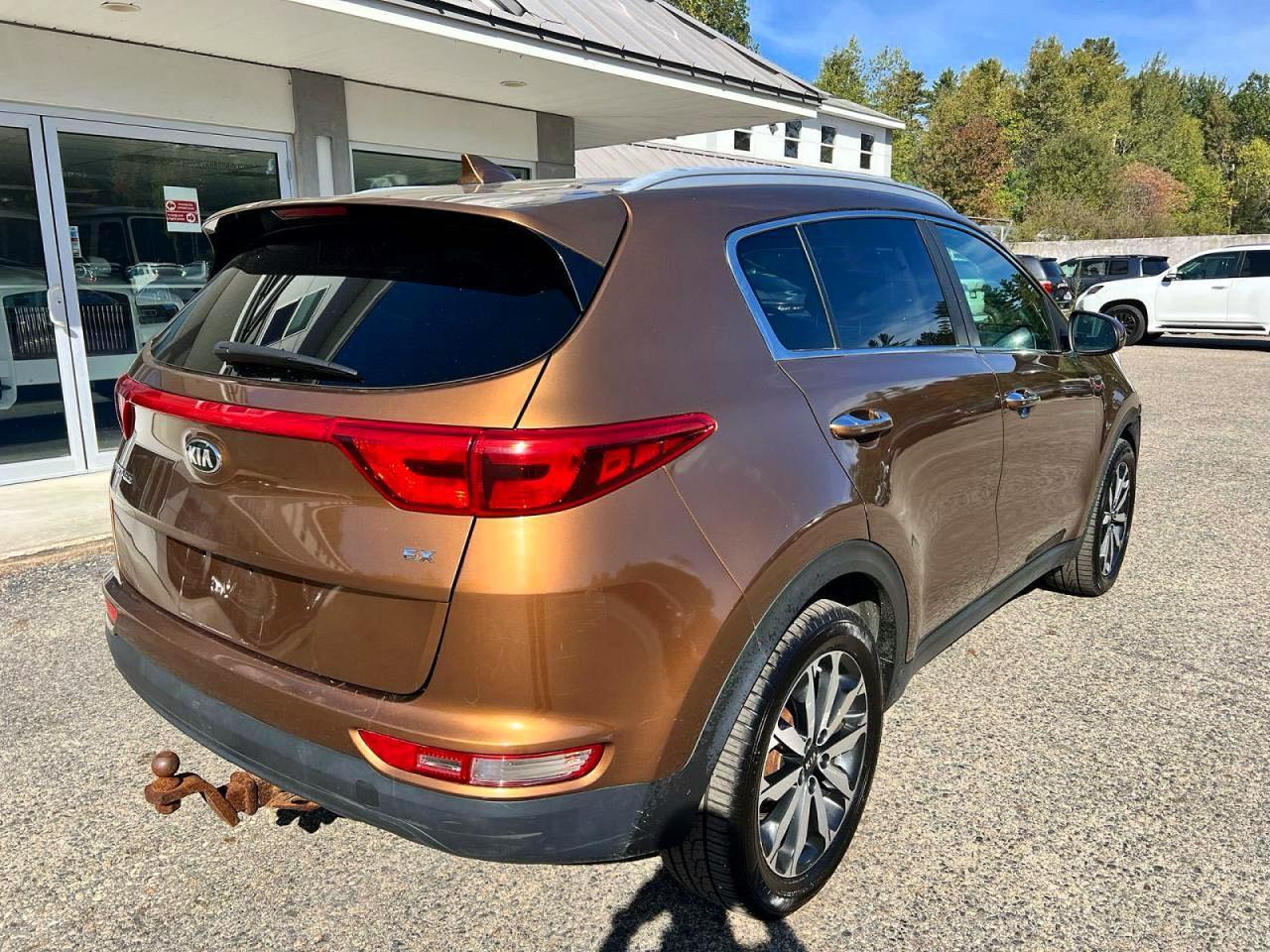 2017 Kia Sportage Ex - Image 4