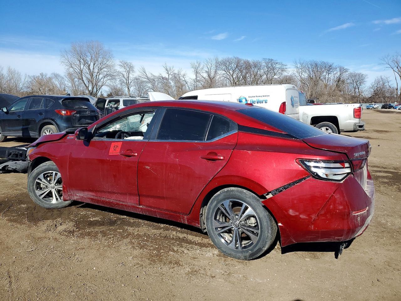 2022 Nissan Sentra - Фото 2
