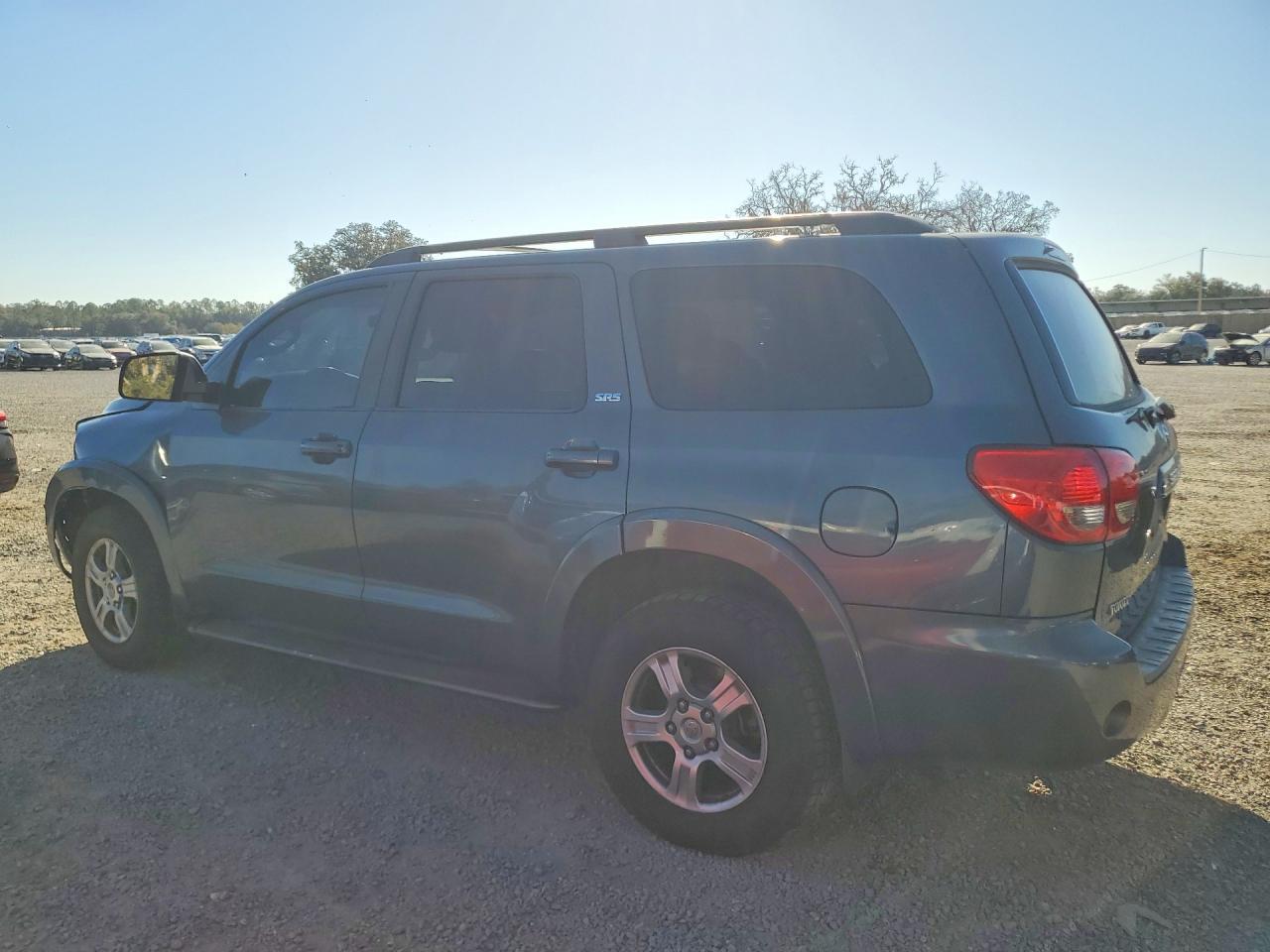 2008 Toyota Sequoia Sr5 - Фото 2