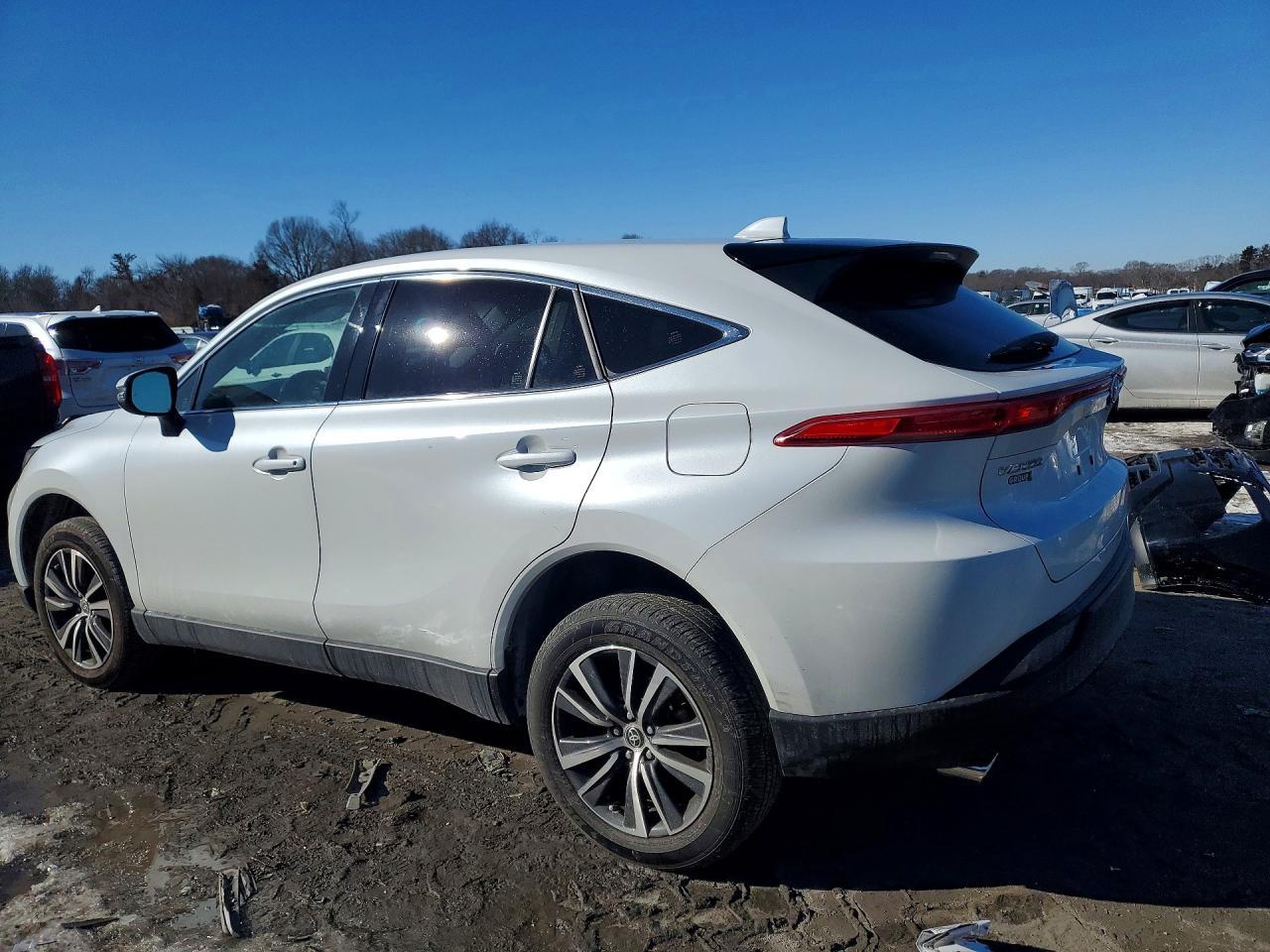 2023 Toyota Venza Le - Фото 2