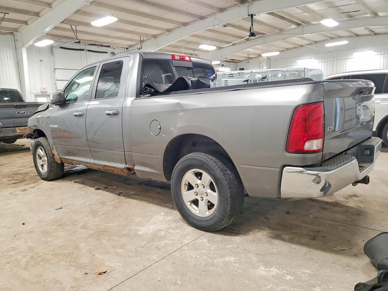 2009 Dodge Ram 1500 - Image 2